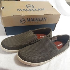 Magellan Outdoor Size 8.5 Ethan Brown/Dark Green Mens